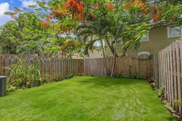 The Riviera, 1020 SE 26th Ter, Homestead, Florida 33035, image 2