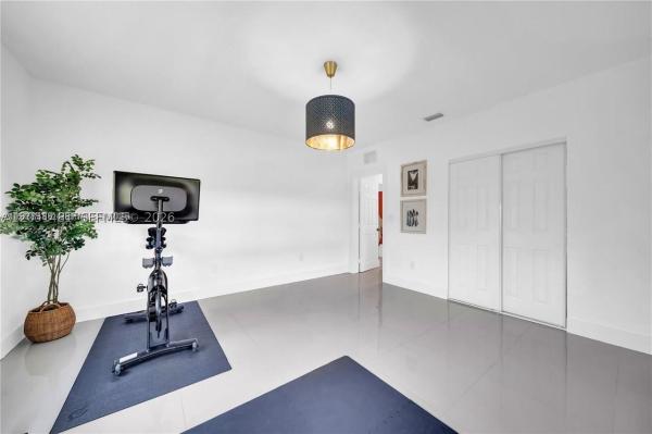 Griffing Biscayne Park Estates, 555 NE 127th St, North Miami, Florida 33161, image 3