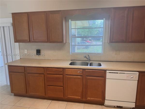 1701 Sunrise Blvd, Fort Pierce, Florida 34950, image 1