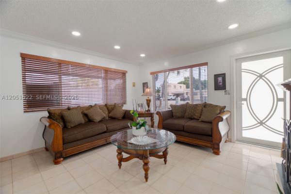 Saratoga Heights, 6320 E 4th Ave, Hialeah, Florida 33013, image 2
