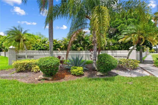 Waterford, 5741 W Waterford Dr, Davie, Florida 33331, image 3