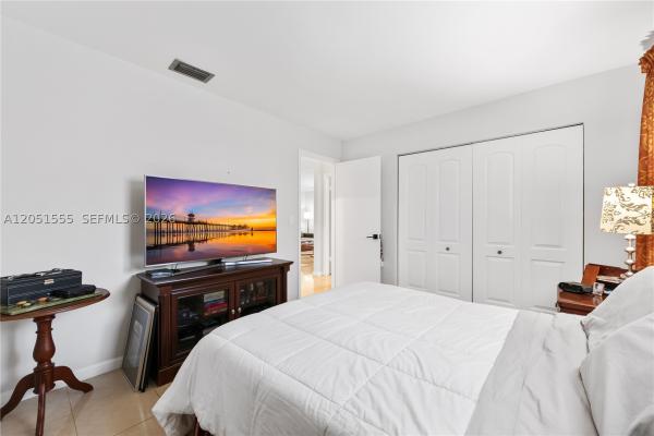 Waterford, 5741 W Waterford Dr, Davie, Florida 33331, image 1
