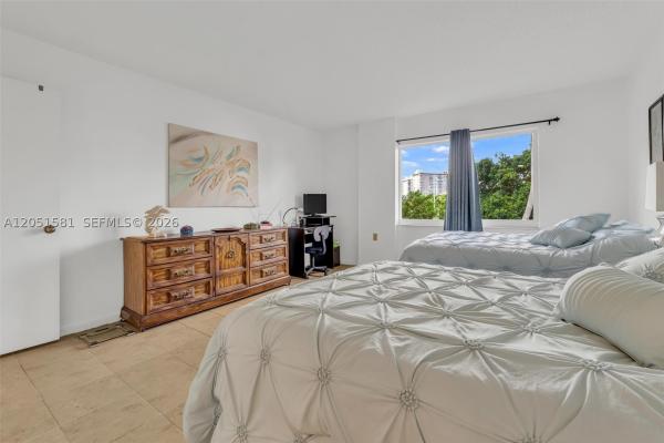 Marbella Tower, 200 178th Dr #405, Sunny Isles Beach, Florida 33160, image 2