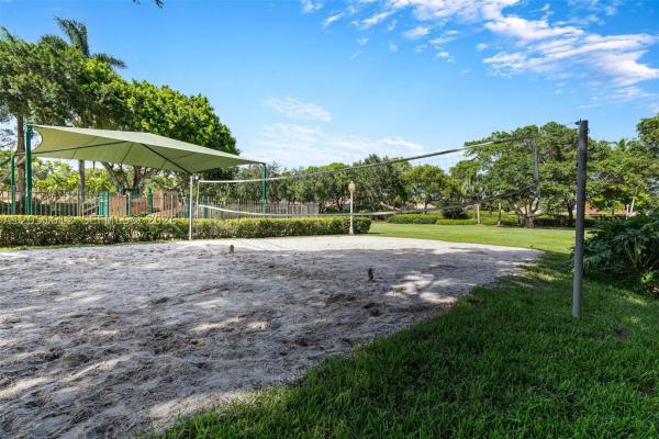 Cedar Falls, 1045 Cedar Falls Dr, Weston, Florida 33327, image 1