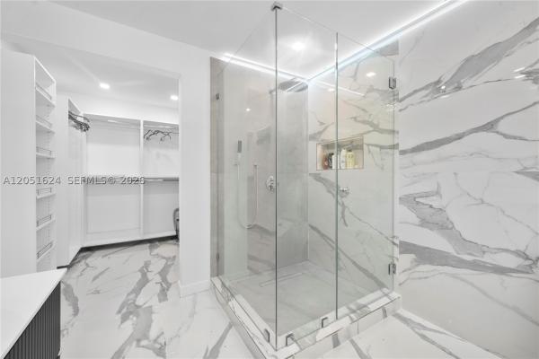 La Gorce Golf, 5824 Alton Rd, Miami Beach, Florida 33140, image 3