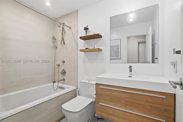 East Lakes Townhomes, 1630 NW 98th Ter, Pembroke Pines, Florida 33024, image 3