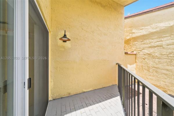 9674 Fontainebleau Blvd #28, Unincorporated Dade County, Florida 33172, image 2