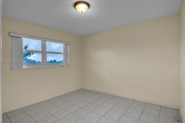 Fairways Royale, 1000 NE 14th Ave #503, Hallandale Beach, Florida 33009, image 3