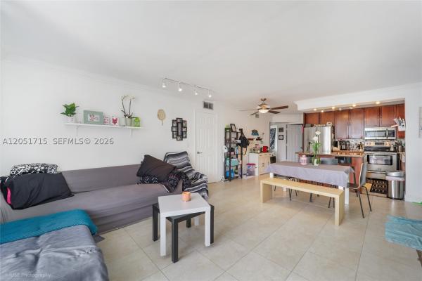 North Bay Villas, 1801 S Treasure Dr #421, North Bay Village, Florida 33141, image 2