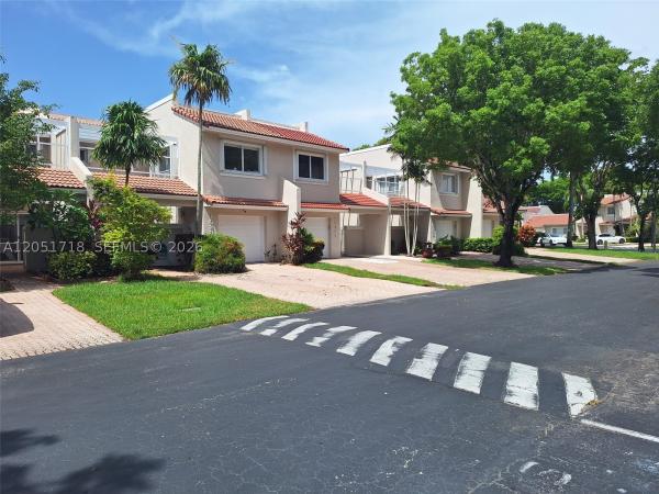 Doral Greens, 10241 NW 52nd Ter, Doral, Florida 33178, image 3