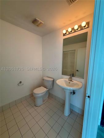 MarinaBlue, 888 Biscayne Blvd #3611, Miami, Florida 33132, image 1