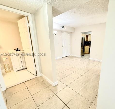 El Pueblo De Vera, 5765 W 25th Ct #402, Hialeah, Florida 33016, image 3