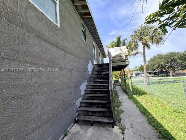 Trail Acres, 125 4th St, Naples, Florida 34113, image 3