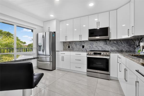 Ivanhoe At Century Village, 1501 SW 134th Way #403D, Pembroke Pines, Florida 33027, image 2