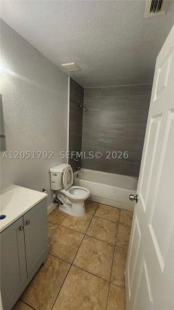 14040 NE 2nd Ave #14004, Unincorporated Dade County, Florida 33161, image 3