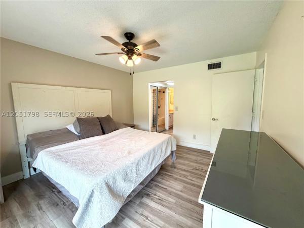 Country Lane, 17000 NW 67th Ave #130, Hialeah, Florida 33015, image 1