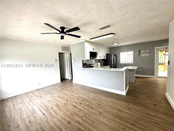 Collier Estates, 540 NE 61st St #-, Oakland Park, Florida 33334, image 2