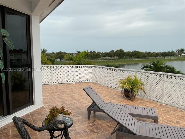 15350 SW 11th St, Unincorporated Dade County, Florida 33194, image 1