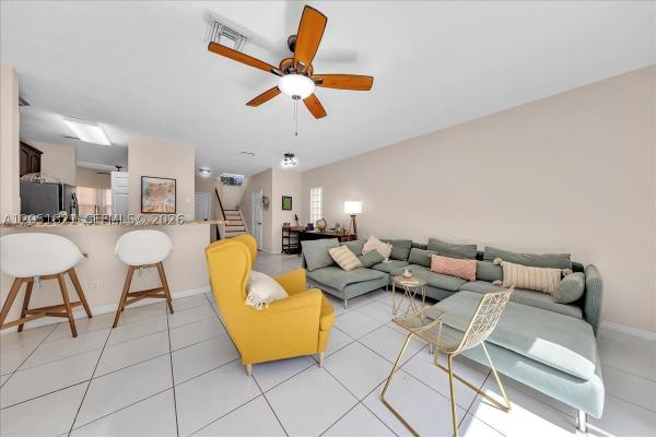 Emerald Courts, 16138 Emerald Cove Rd, Weston, Florida 33331, image 3