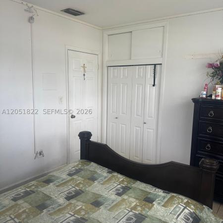 Scott Lake Manor, 930 NW 180th Ter, Miami Gardens, Florida 33169, image 2