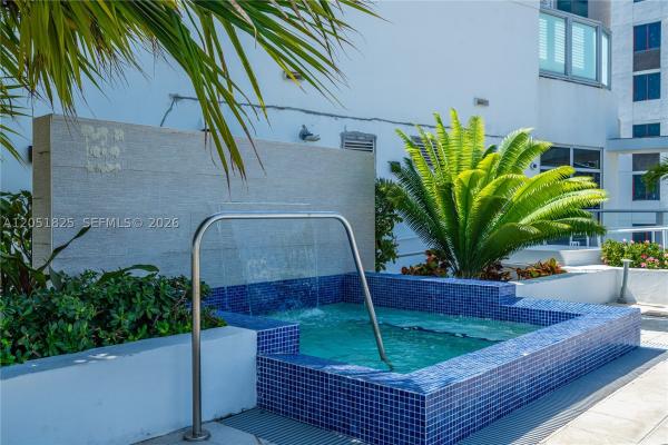 Brickell Ten, 1010 SW 2nd Ave #1003, Miami, Florida 33130, image 2