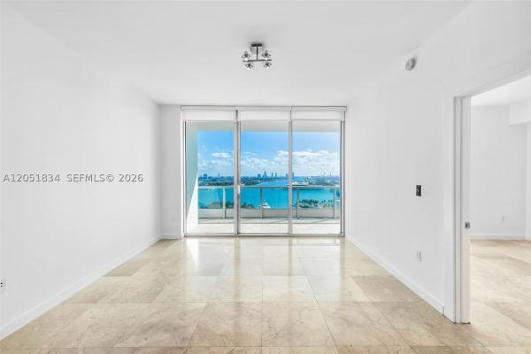 900 Biscayne Bay, 900 Biscayne Blvd #2404, Miami, Florida 33132, image 3