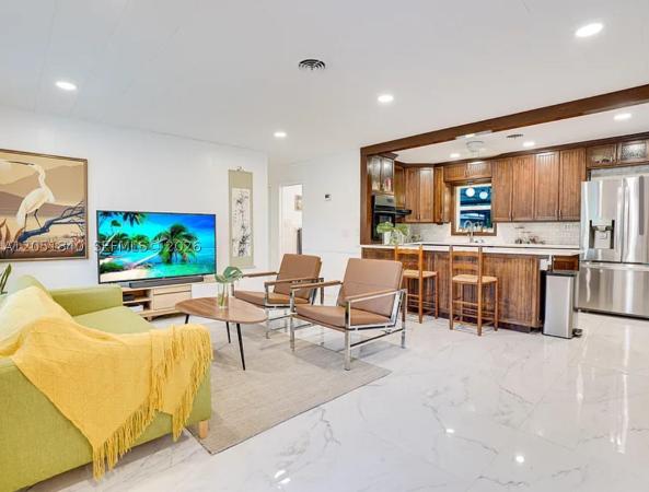 Doiran, 449 Gokchoff Rd, Fort Pierce, Florida 34945, image 2