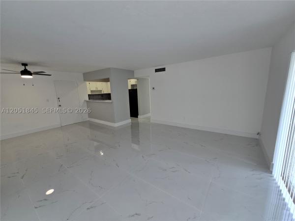 10375 N Kendall Dr #J7, Unincorporated Dade County, Florida 33176, image 2