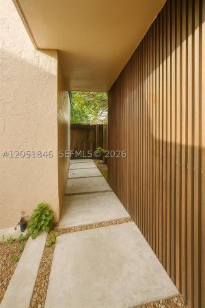 7441 Bay Hill Dr, Hialeah, Florida 33015, image 3