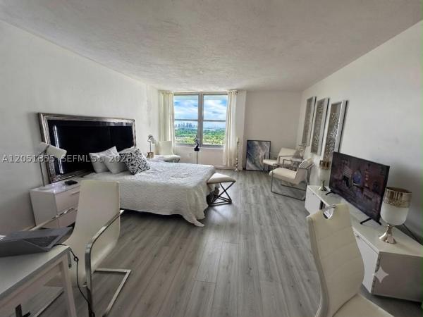Triton Tower, 2899 Collins Ave #1734, Miami Beach, Florida 33140, image 2