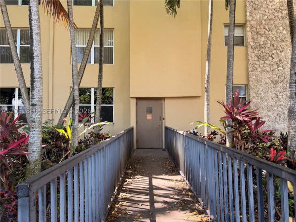 Bayview Palms, 1800 Sans Souci Blvd #239, North Miami, Florida 33181, image 2