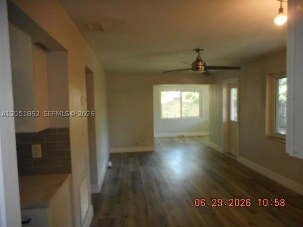 Manor Square, 1613 NE 25th St #1-2, Wilton Manors, Florida 33305, image 3