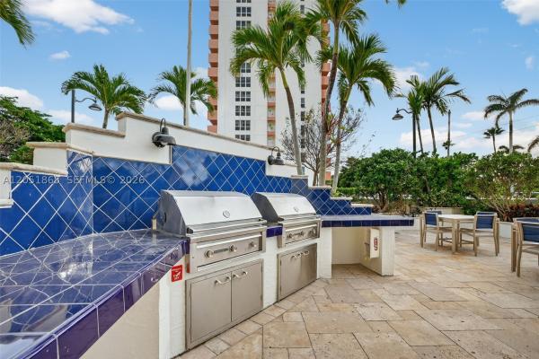 Carlton Tower, 3000 E Sunrise Blvd #14C, Fort Lauderdale, Florida 33304, image 3