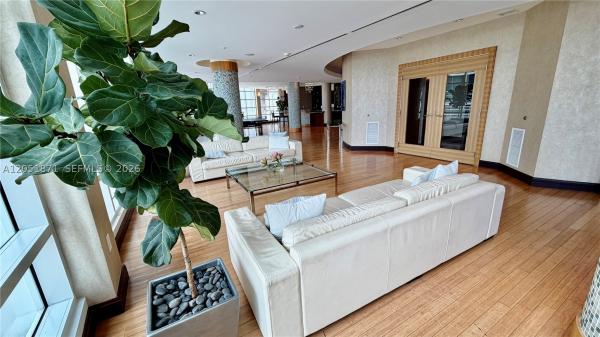 Vizcayne South, 253 NE 2nd St #3907, Miami, Florida 33132, image 2