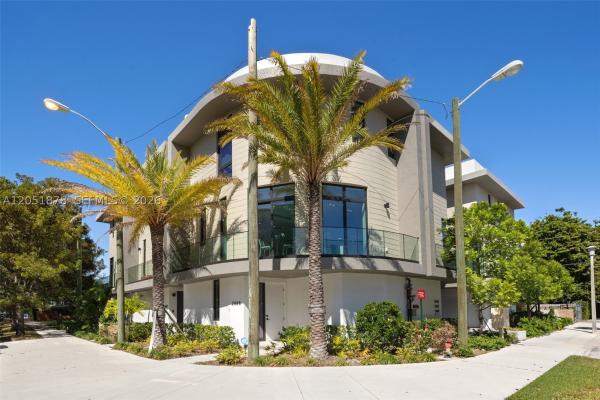 Silver Bluff Estates, 2688 SW 25th Ave., Miami, Florida 33133, image 3