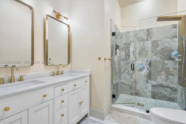 Harbourwood Villas, 2707 S Parkview Dr, Hallandale Beach, Florida 33009, image 2