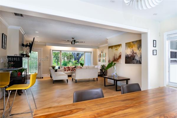 Casa Bella, 1529 Bayview Dr, Fort Lauderdale, Florida 33304, image 2