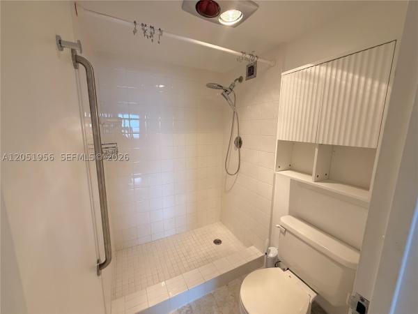 Aristocrat Ocean & Lakeview, 1200 Hibiscus Ave #902, Pompano Beach, Florida 33062, image 3