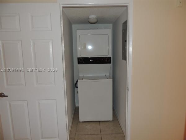 Royal Grand, 2600 S University Dr #103, Davie, Florida 33328, image 2