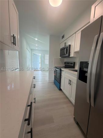 2002 NW 87th St, Unincorporated Dade County, Florida 33147, image 3