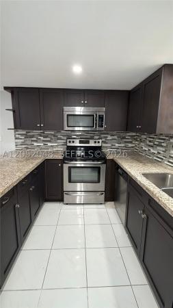 551 NW 82nd Ave #516, Unincorporated Dade County, Florida 33126, image 3