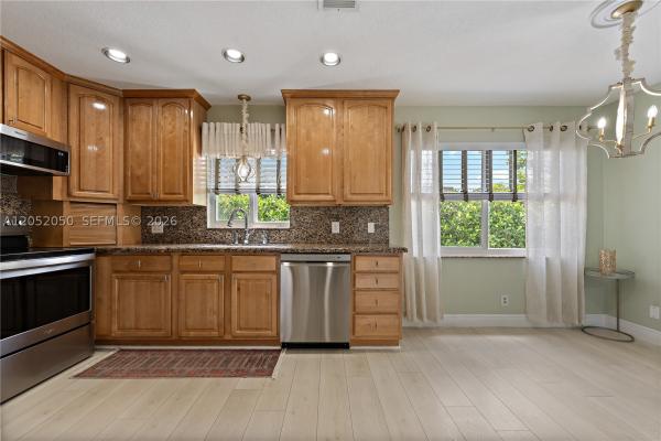 The Woodlands, 6307 Silk Oak Cir, Tamarac, Florida 33319, image 3