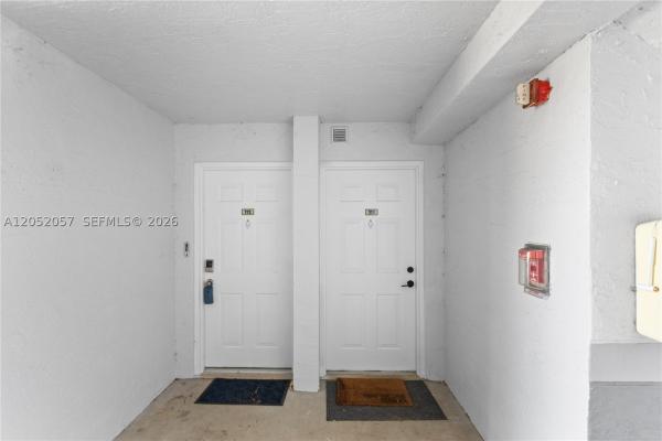 Royal Grand, 2640 S University Dr #111, Davie, Florida 33328, image 3