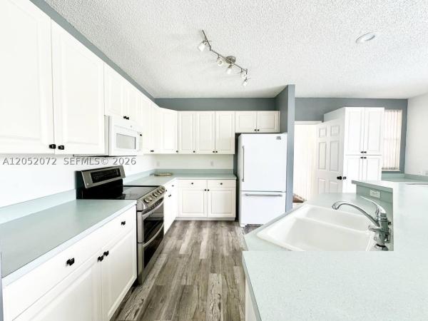 7647 Rockport Cir, Lake Worth, Florida 33467, image 1