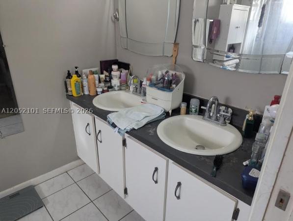 Colony Courts, 12276 NW 36th Pl, Sunrise, Florida 33323, image 3