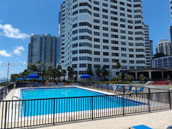 The Four Ambassadors, 999 Brickell Bay Dr #1904, Miami, Florida 33131, image 2