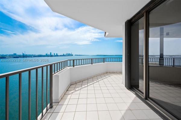 Brickell Key One, 520 Brickell Key Dr #A1206, Miami, Florida 33131, image 3