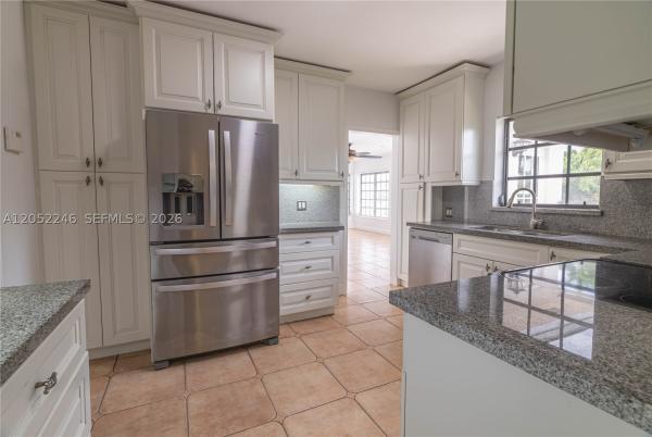 Riviera, 740 Jeronimo Dr, Coral Gables, Florida 33146, image 2