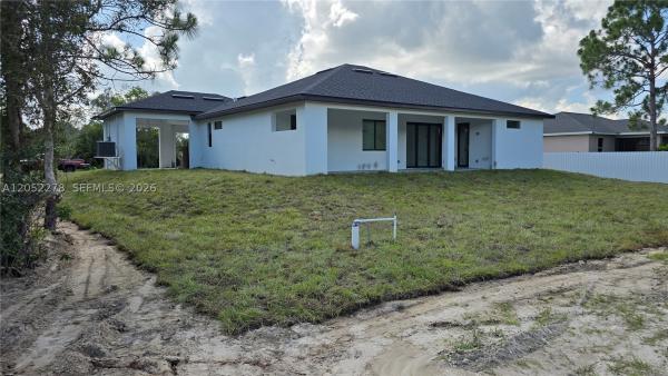 728 N Laplata Ave, Lehigh Acres, Florida 33974, image 2