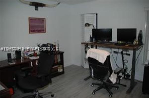 Las Vistas In Inverrary, 3571 Inverrary Dr #201, Lauderhill, Florida 33319, image 2